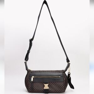 Calvin Klein womens Elora Organizational Crossbody New